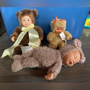 Anne Geddes Adorable Plush Bear Outfit Dolls Set